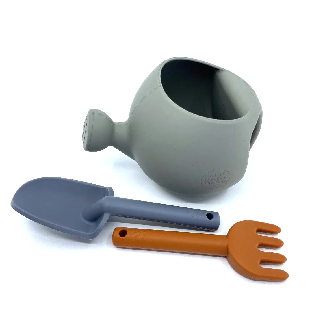 SILICONE WATERING JUG SETS - 2 COLOURS